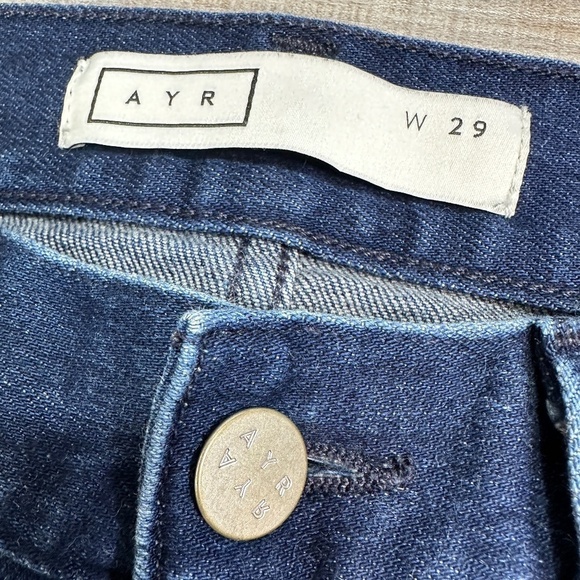 AYR Women's Size 29x28" The Aloe Orchids/Dark Wash Straight Leg Frayed Hem Jeans - Picture 12 of 14